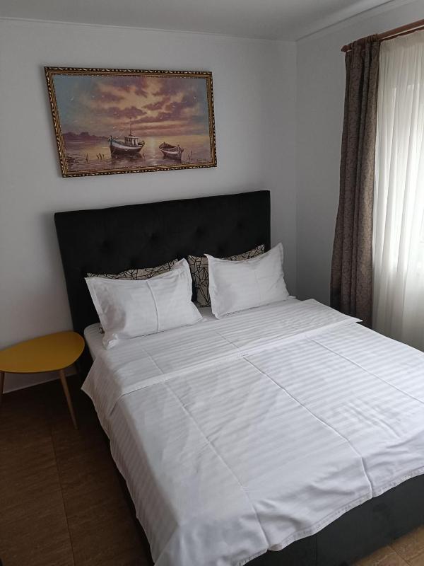 Apartament Faleza Nord - image 35
