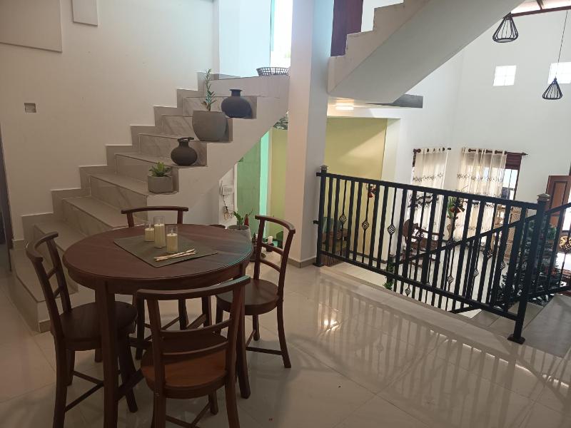 Jesi Villa - image 11