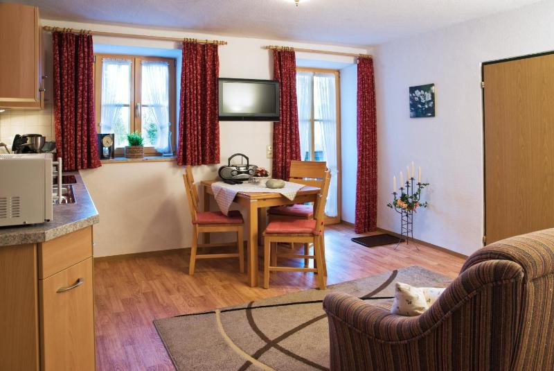Apartment (2 Adults) image 4