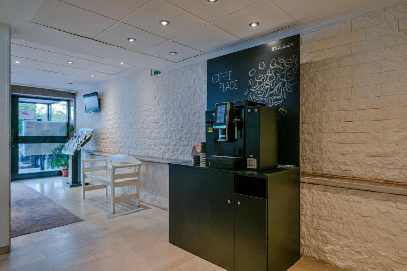 Hotel Mondial Comfort - Frankfurt City Centre - image 2
