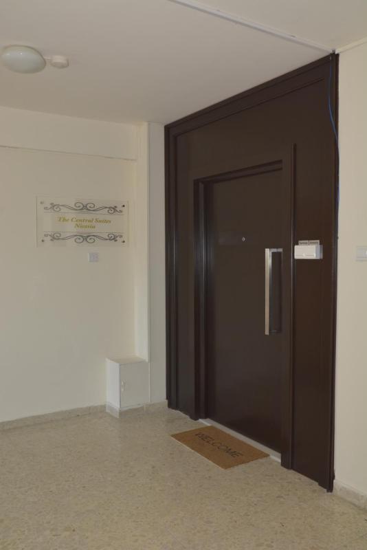 Superior Apartment image 4