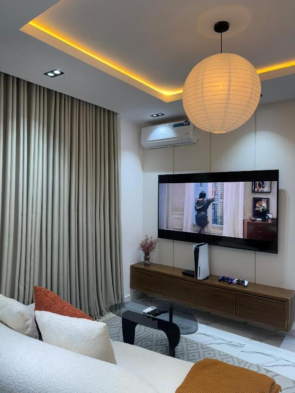 Mex cozy 1 bed at Lekki phase1 - image 14