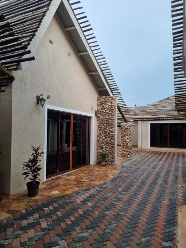 Wild Haven Lodge - image 15