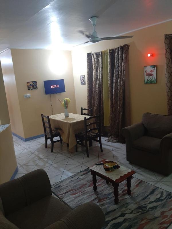 Miramar Goodwill Apartment - image 1