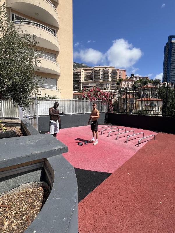 New Large Studio - Monaco Border - Sea View - Lift - Parking included - image 15