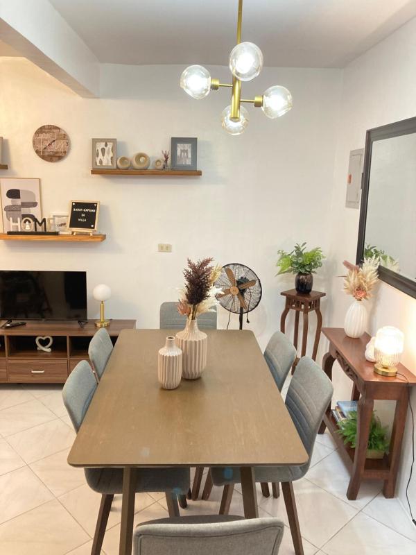 Bahay-Kapehan sa Villa - image 19