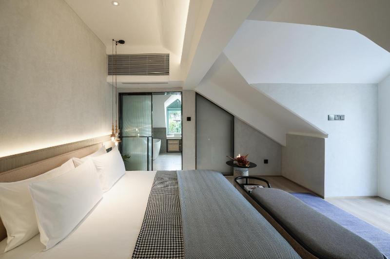 Jimoo Garden Courtyard Hotel - image 31
