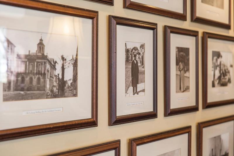 Harbourview Inn - image 28