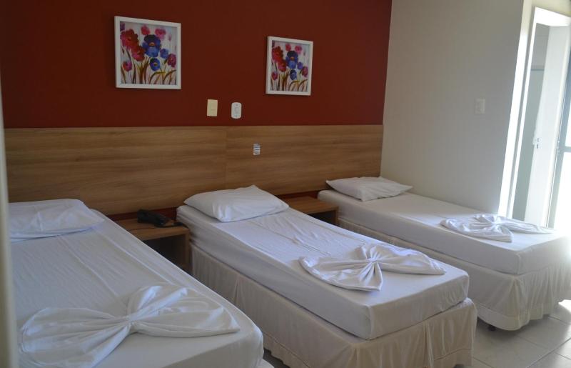 Tropical Praia Hotel - image 11