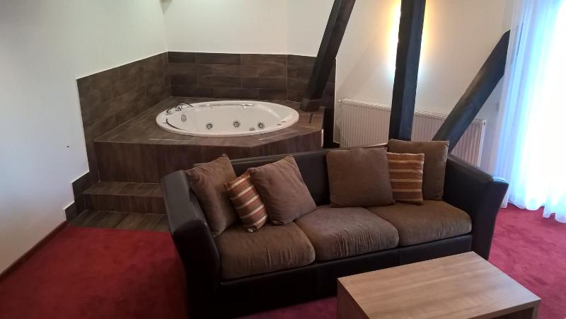Suite with Hot Tub image 2