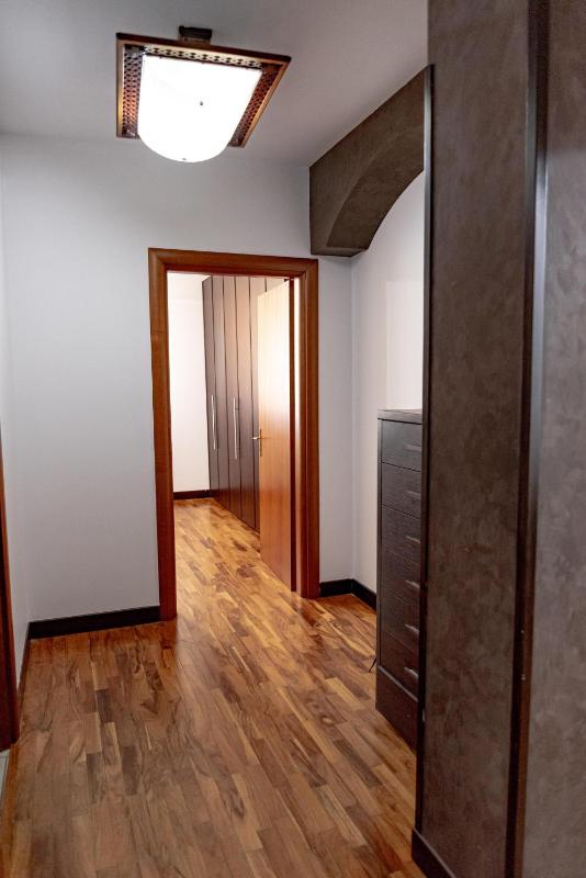 Central Blloku 2 bedroom Apartment - image 13