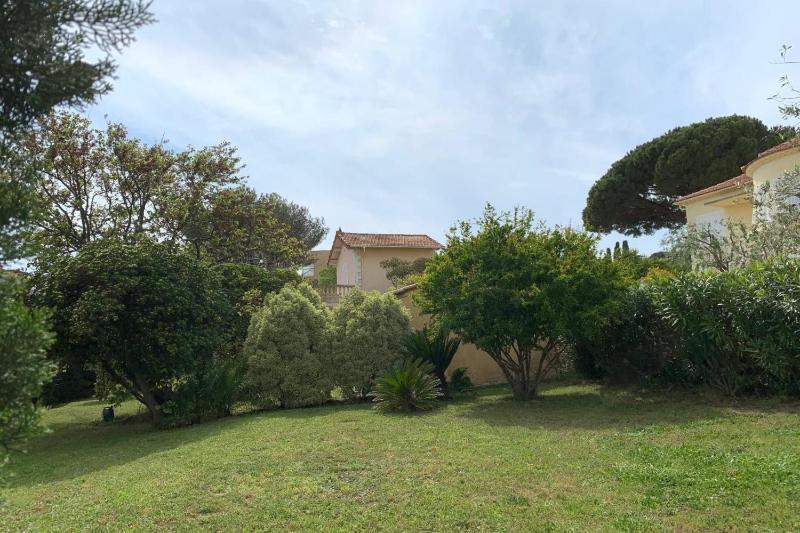Garden house 5 mins from Sanary Port - image 23
