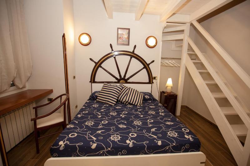 Hotel Ausonia - image 8