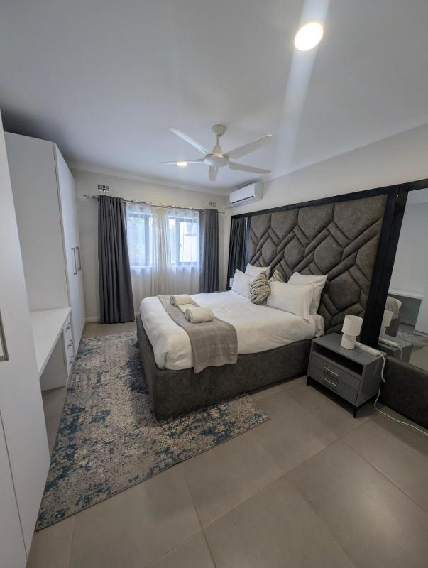 Victoria Falls Modern 3 Bed Villa Private Pool - image 14