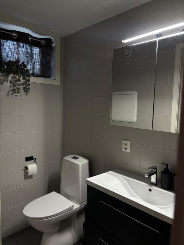 Central studio apartment - image 16