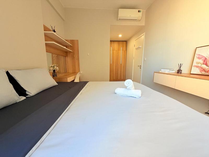 Comfortable 2 Bedroom Apartment - Heart of An Phú - image 13