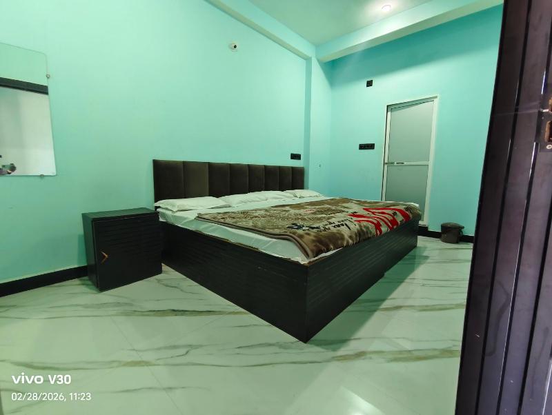 Shiv palace guest House - image 3