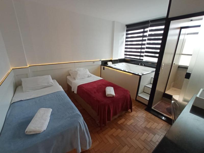 Real Apartments 387 - Leblon 3 suítes e hidromassagem em área VIP - image 13