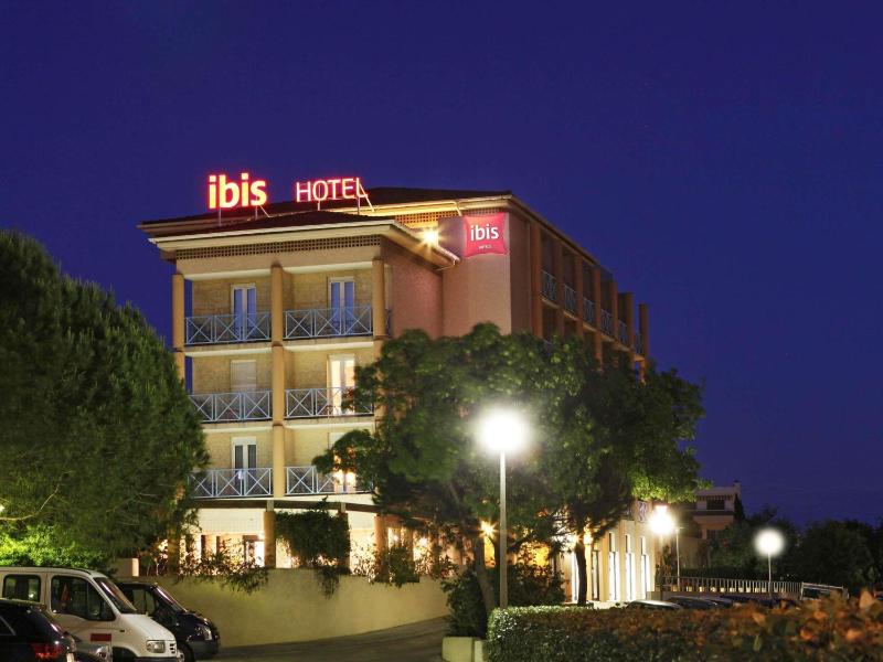 ibis Hyeres Centre - image 46