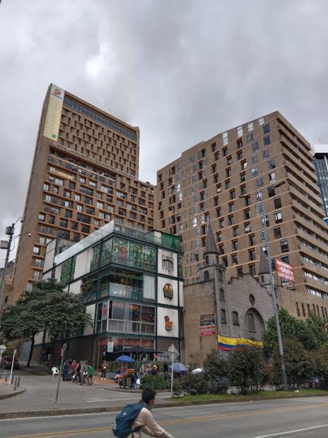 Loft centro internacional Bogota - image 13