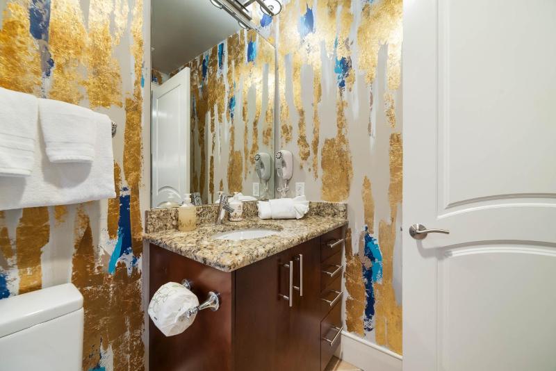Turquoise Place Unit 2407C - image 39