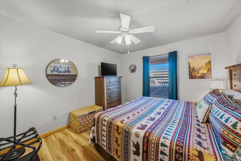 529 Reba Cabin - image 14