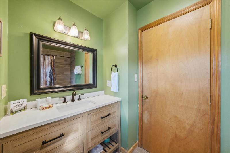 529 Reba Cabin - image 25