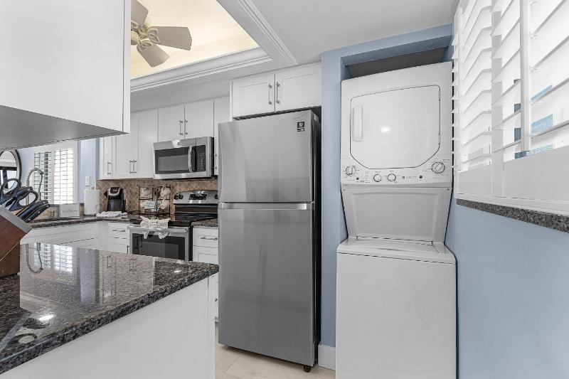Carlos Point 336 Beautiful Gulf Front 2 Bedroom Condo on the South End of the Island! condo - image 25