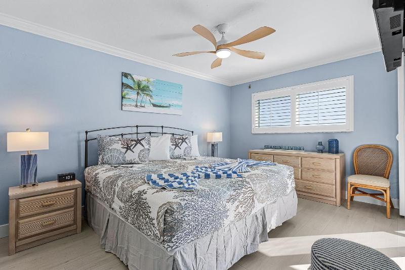 Carlos Point 336 Beautiful Gulf Front 2 Bedroom Condo on the South End of the Island! condo - image 12
