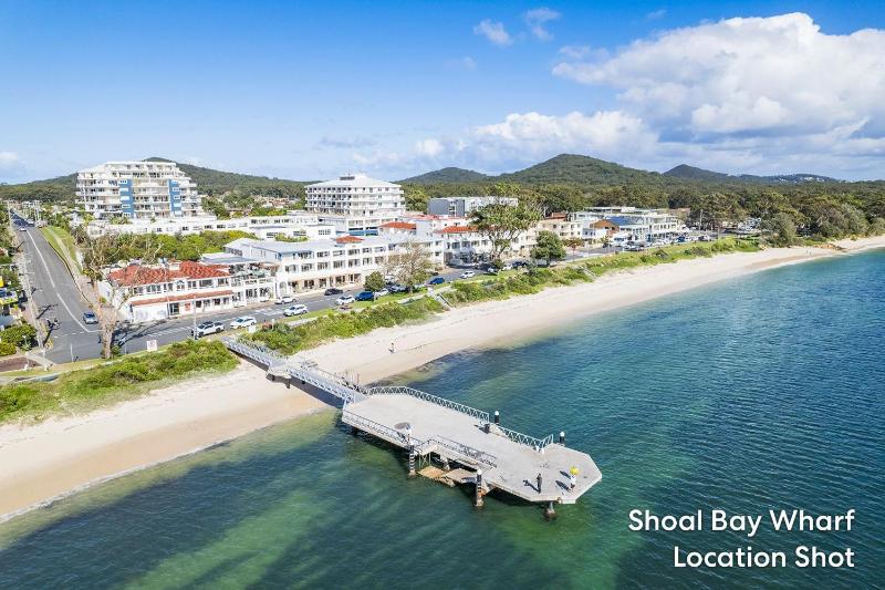 The Shoal 407 6-8 Bullecourt St - linen lift and 2 minutes to the water and shops - image 14