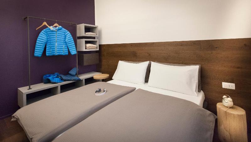 Superior Suite image 3