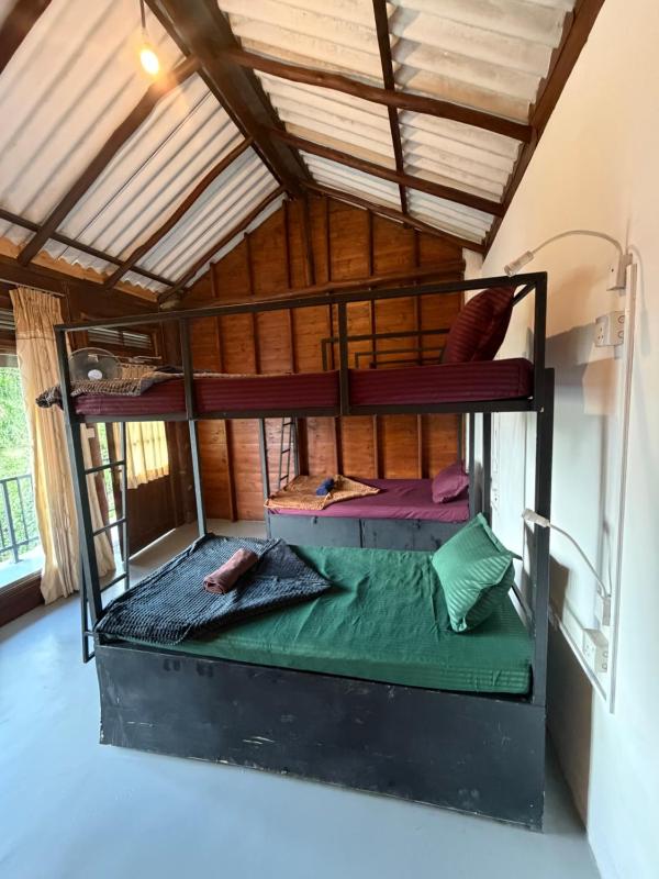 Okan Rock Hostel Ella - image 15