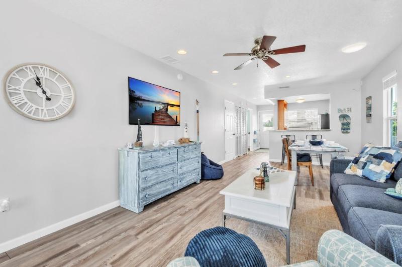 Nautical Nest home - image 27