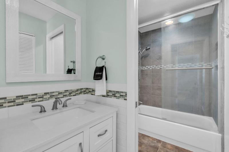 Nautical Nest home - image 28