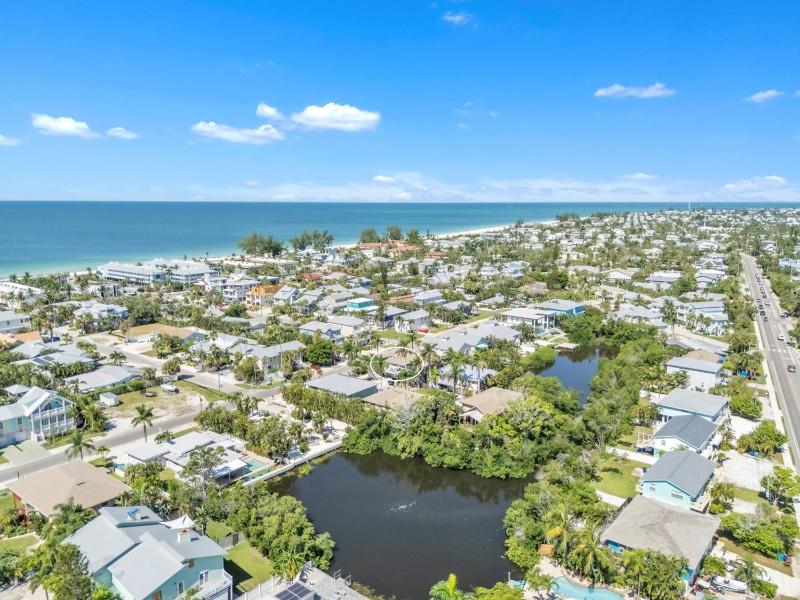 Nautical Nest home - image 25