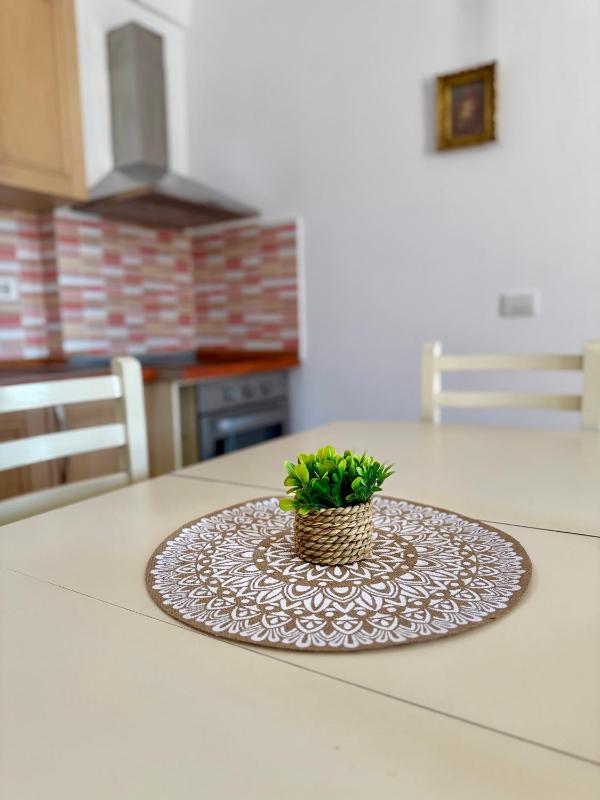 Valentino Villa - image 11