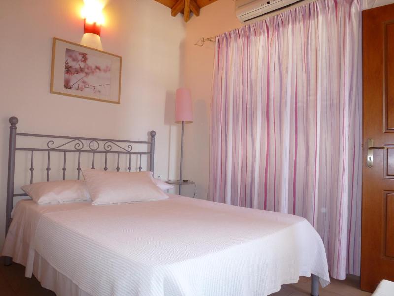 Three-Bedroom Villa image 1