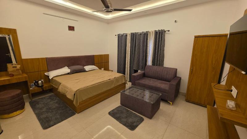 Vaibhav Residence - image 5