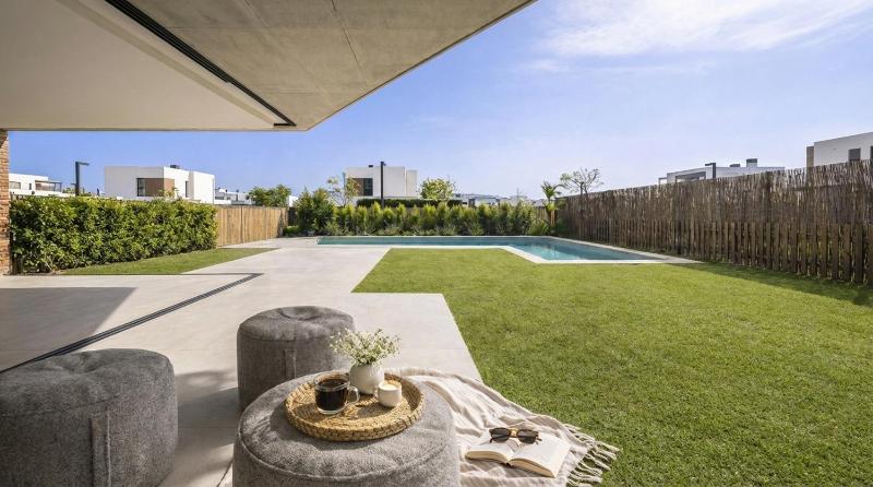 Villa Al Fresco Sitges Center and 10 minutes walk from beach Amaizing Design New Villa and new urbanization - image 34