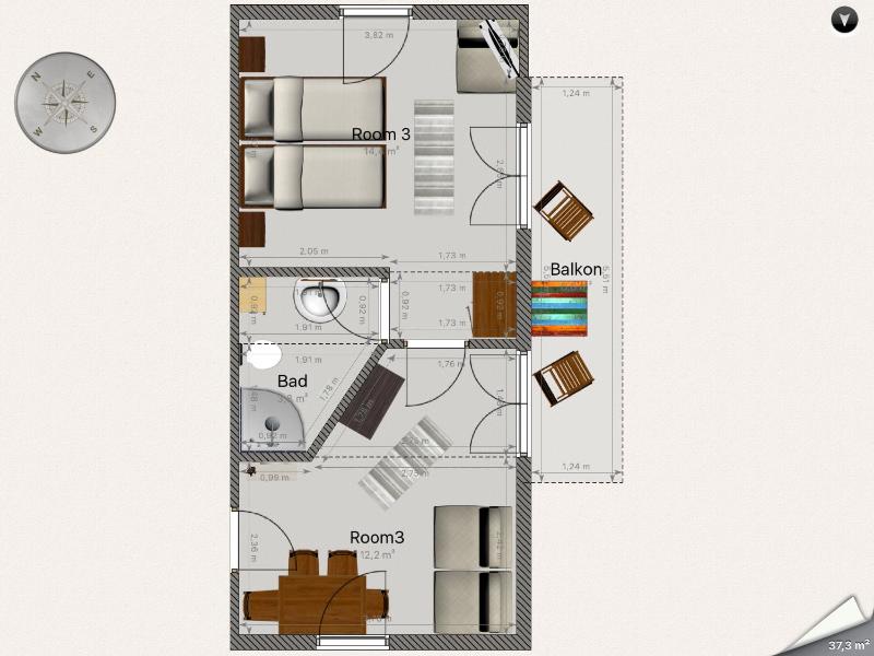 Double Room with Balcony and Mountain View image 2
