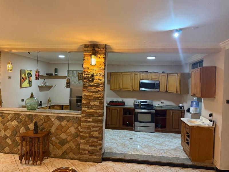 Villa Rock Mount - image 8