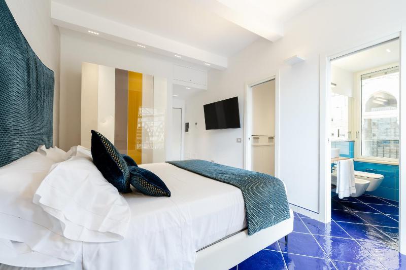 La Suite Del Cavaliere - image 22
