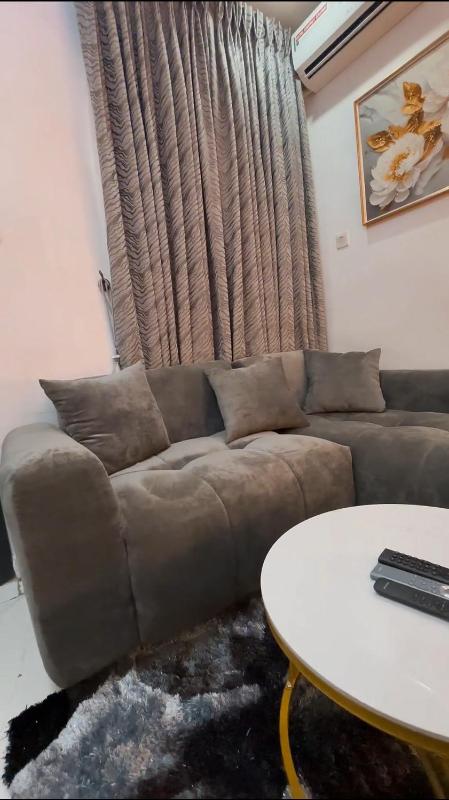 Luxury home - image 2