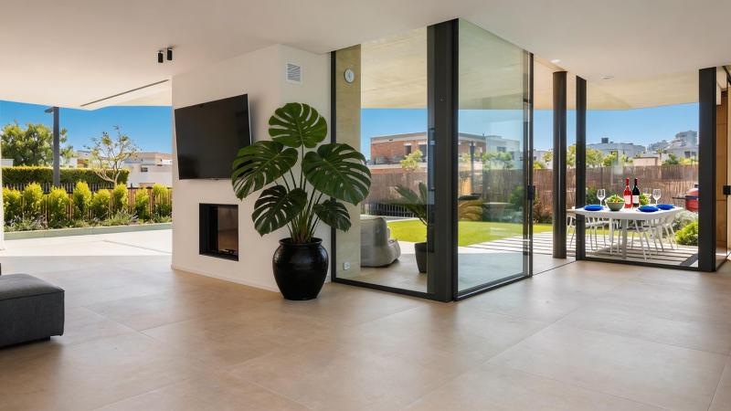 Villa Al Fresco Sitges Center and 10 minutes walk from beach Amaizing Design New Villa and new urbanization - image 45