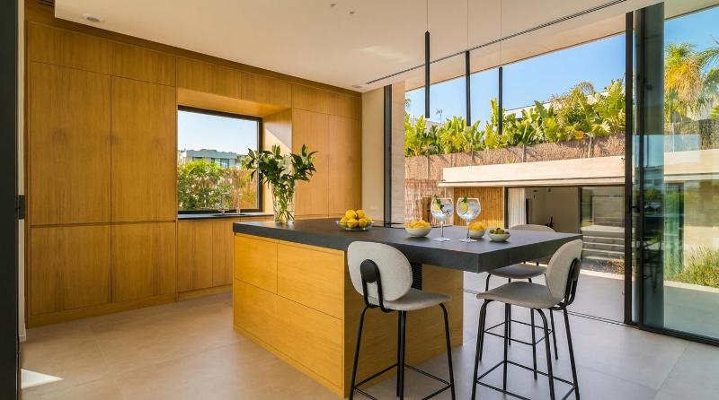 Villa Al Fresco Sitges Center and 10 minutes walk from beach Amaizing Design New Villa and new urbanization - image 44