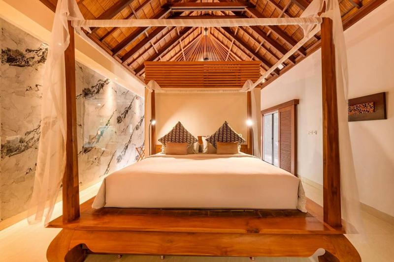 Disini - Ultra Deluxe Spa Villa - image 3