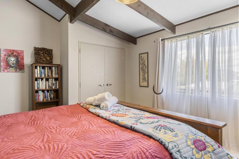 Family Friendly 3BR Home close to Lake Taupo - image 16