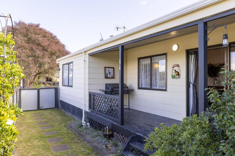 Family Friendly 3BR Home close to Lake Taupo - image 41