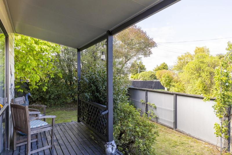 Family Friendly 3BR Home close to Lake Taupo - image 29