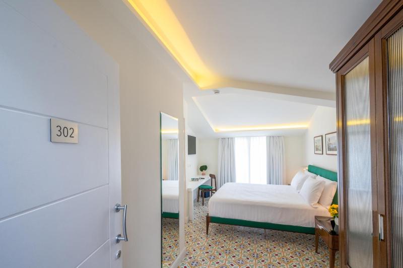 Palazzo Gargiulo Luxury-Adult only - image 26